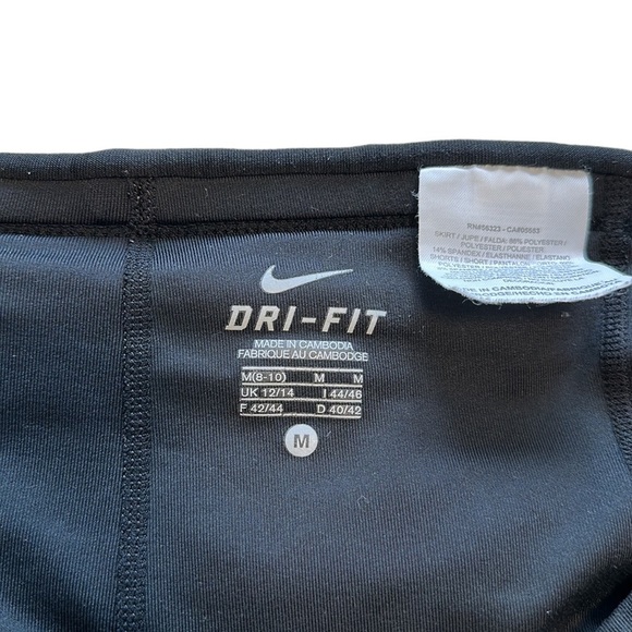 Nike Dri-Fit Tennis Skort - Size Medium - Picture 4 of 12